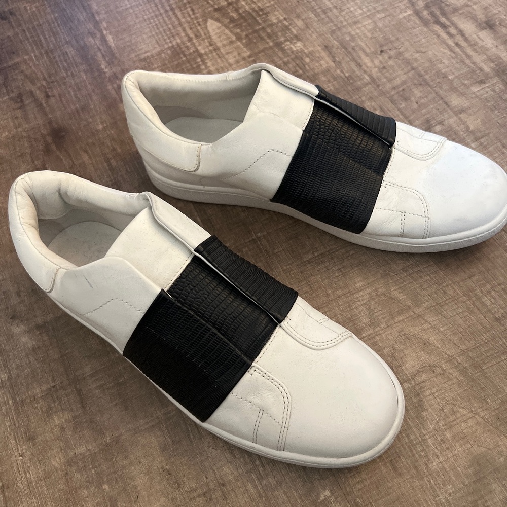 Vince sneakers size 7